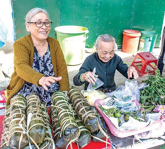 Níu giữ mùa xuân ảnh 1