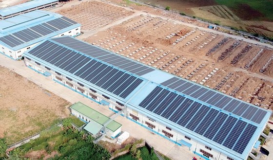 Điện mặt trời trên mái nhà: Điện lực có trách nhiệm kiểm tra, giám sát vận hành ảnh 1