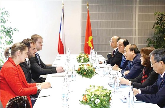 Thủ tướng Nguyễn Xuân Phúc thăm Cộng hòa Czech ảnh 1