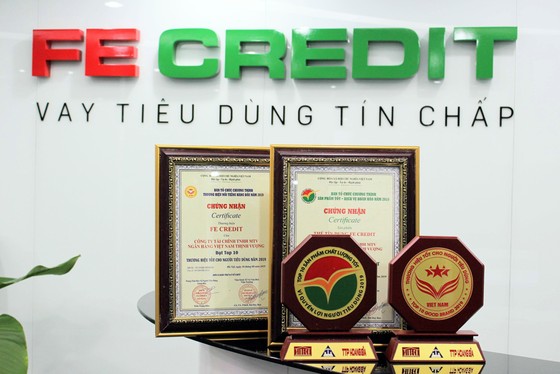 FE CREDIT lọt vào Top 10 Hàng Việt tốt vì quyền lợi người tiêu dùng 2019 ảnh 1