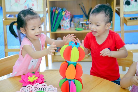 Chương trình sữa học đường: Giảm mạnh tỷ lệ trẻ em thấp còi và suy dinh dưỡng ảnh 1