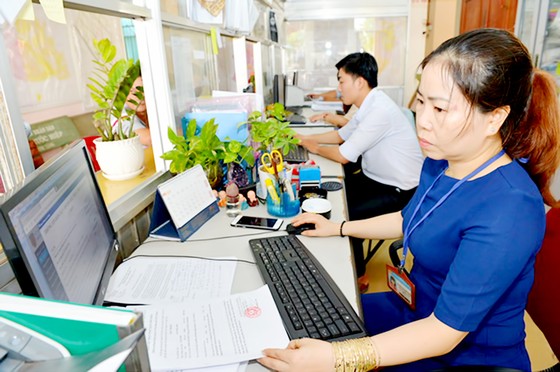 Phát huy truyền thống năng động sáng tạo để phát triển TPHCM -Đánh giá công chức để chi thu nhập tăng thêm: Tránh cào bằng ảnh 1