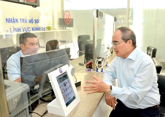 Mất điểm về thủ tục rườm rà, thiếu chuyên nghiệp ảnh 1