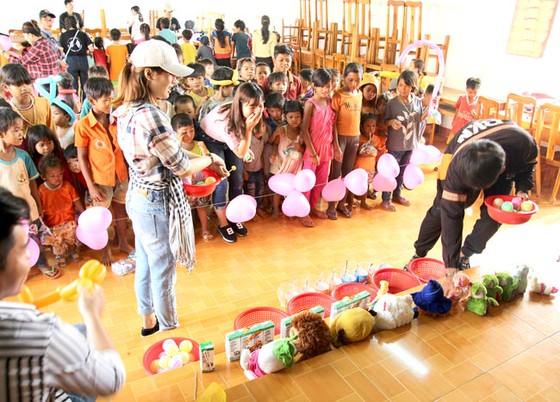 Nét mới thiện nguyện của giới trẻ ảnh 1