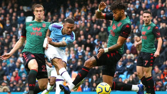 Man City - Aston Villa 3-0: Sterling, De Bruyne và Gundogan ghi tuyệt phẩm ảnh 3