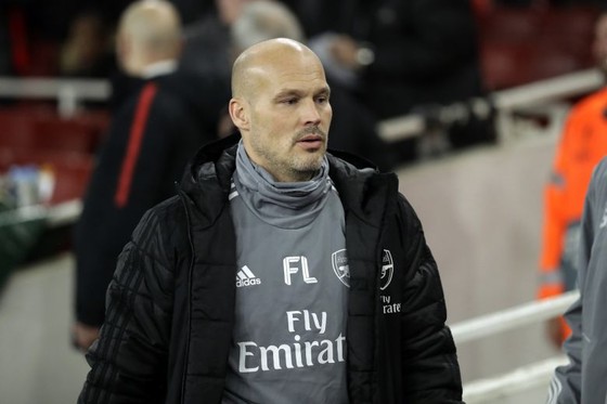 Nóng: Arsenal sa thải Unai Emery, đưa Ljungberg lên nắm quyền ảnh 1
