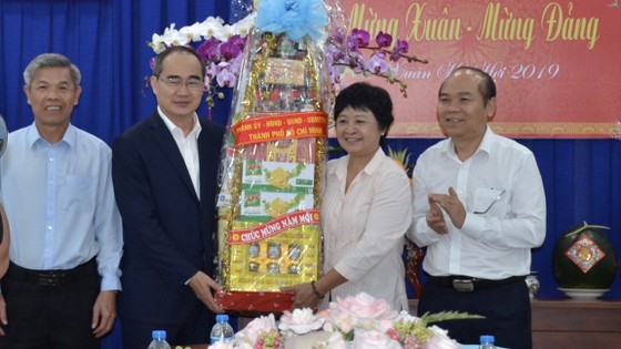 Bí thư Thành ủy TPHCM Nguyễn Thiện Nhân: Đẩy nhanh tiến độ khép kín đường Vành đai 2 ảnh 1