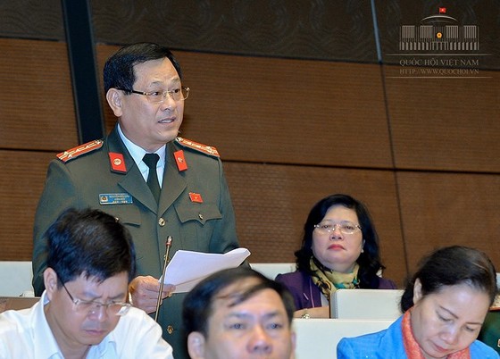 Tranh luận về sự cần thiết đặt máy chủ quản lý dữ liệu ở Việt Nam ảnh 1