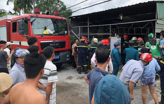 Cự cãi với vợ, người đàn ông phóng lửa đốt nhà ảnh 1