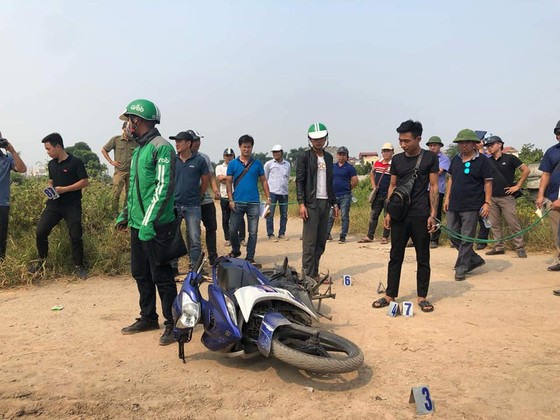 Dựng lại hiện trường hai nghi phạm sát hại tài xế Grab ảnh 6