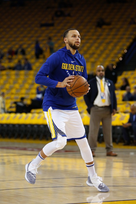 NBA 2017-2018: Boston thắng trận mở màn, “Vua ghi 3 điểm” chuẩn bị quay lại ảnh 1