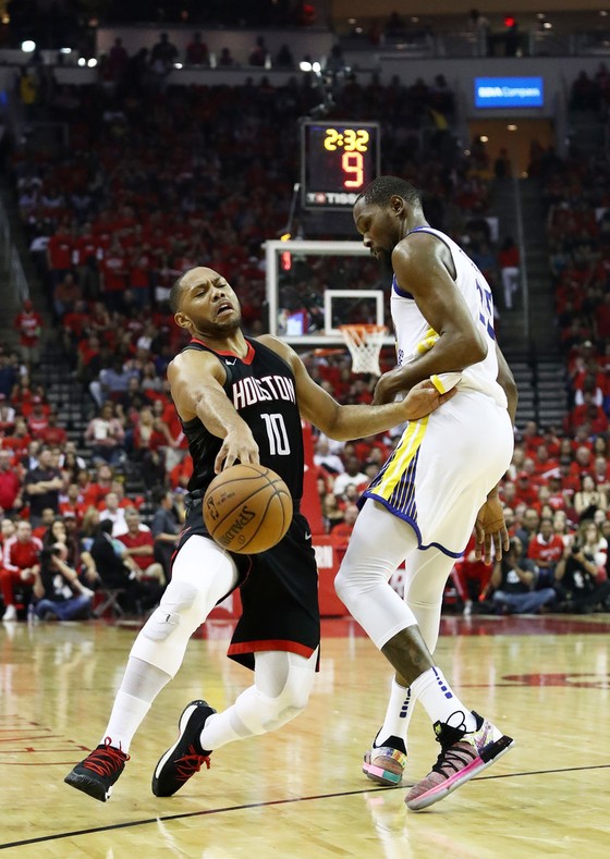 NBA 2017-2018: Houston phản đòn ảnh 2