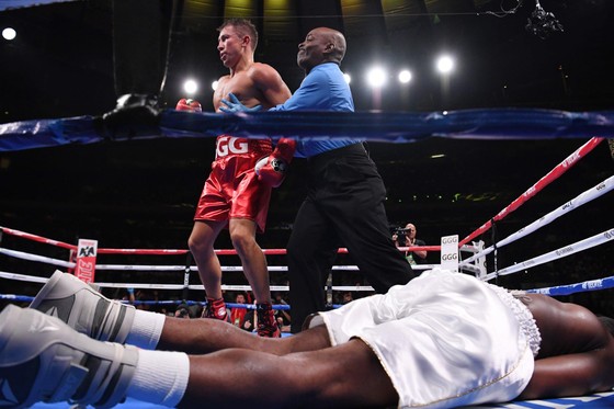 Quyền Anh: Đấm ngã Rolls ở hiệp 4, Golovkin đòi tái ngộ Canelo, đấu trận “tái chiến của tái chiến” ảnh 2