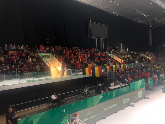 Davis Cup Finals: Bị tố: “Chỉ có 15 khán giả đến xem thi đấu", Gerard Pique phản pháo đáng thương... ảnh 1