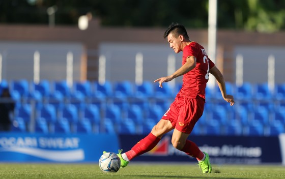 Nối gót Đức Chinh, Tiến Linh lập hattrick, và thầy Park đã biết hạnh phúc ảnh 1