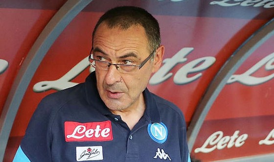 Sarri sẽ cùng Zola dẫn dắt Chelsea ảnh 2