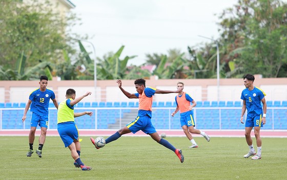 U22 Philippines “luyện công” chuẩn bị cho SEA Games 30 ảnh 5