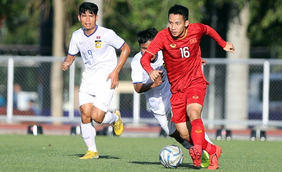 Khoảng khắc chiến thắng "6 sao" của U22 Việt Nam trước U22 Lào ảnh 1