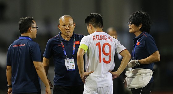 Quang Hải rách cơ, đối diện khả năng sớm chia tay SEA Games 30 ảnh 6