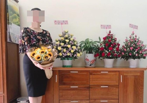 Kiểm điểm nhiều cán bộ bổ nhiệm, kết nạp Đảng cho nữ trưởng phòng mượn bằng chị gái ảnh 1