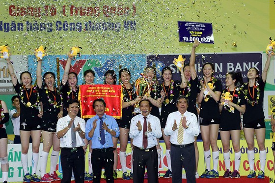 Chung kết Cúp bóng chuyền nữ VTV9 Bình Điền 2018: Ngược dòng ngoạn mục, Giang Tô lên ngôi! ảnh 2