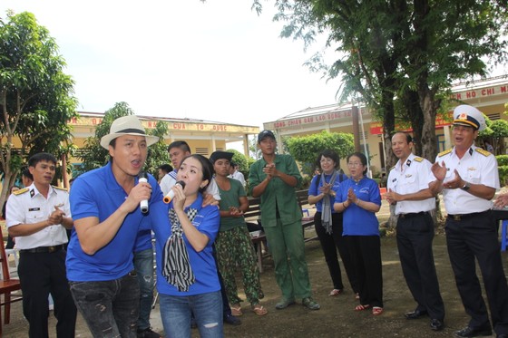 TPHCM xây tặng nhiều công trình dân sinh trên Hòn Đốc ảnh 3