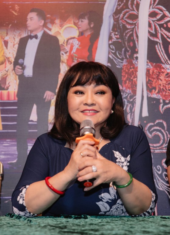 Danh ca Hương Lan phát hành DVD liveshow duy nhất trong gần 60 năm sự nghiệp ảnh 1