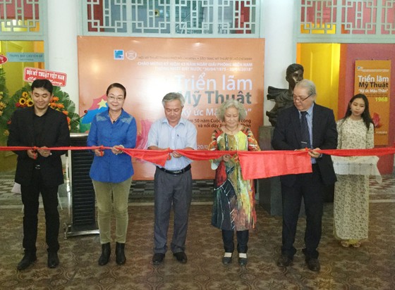 Khai mạc triển lãm mỹ thuật “Ký ức Mậu Thân” ảnh 1