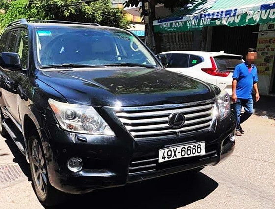 Đã có 4 người tử nạn trong vụ xe Lexus biển số 6666 tông vào đám tang ở Bình Định ảnh 2