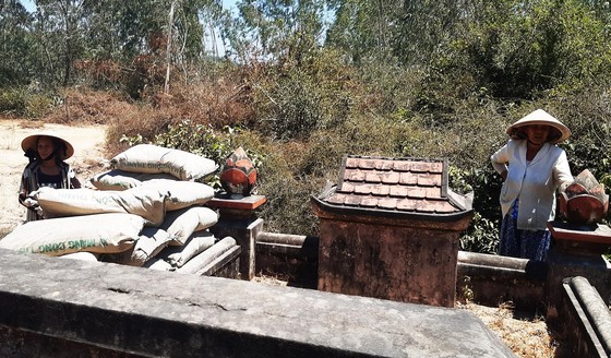 Vụ 'đất tặc' lộng hành đào phá núi Mò O: Chính quyền có 'giơ cao đánh khẽ'? ảnh 4