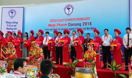 150 doanh nghiệp trong và ngoài nước triển lãm quốc tế về Y dược ảnh 1