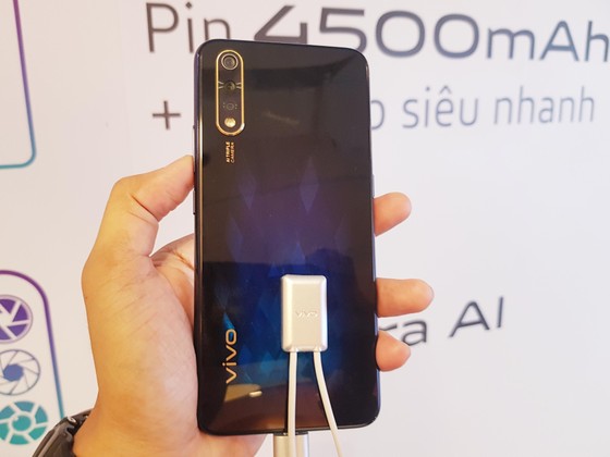 Vivo S1 chính thức ra mắt tại Việt Nam với mức giá 6,99 triệu đồng ảnh 2