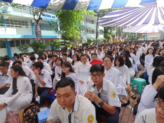 Góp ý Luật Giáo dục (sửa đổi): Tranh luận bỏ hay tiếp tục kỳ thi THPT quốc gia ảnh 1