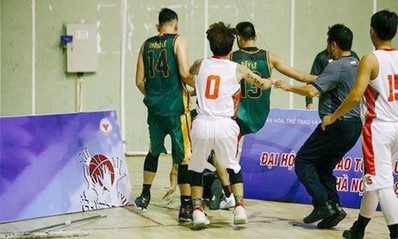 Tấn công trọng tài ở Đại hội TDTT toàn quốc: 2 VĐV của Cần Thơ bị cấm thi đấu ảnh 1