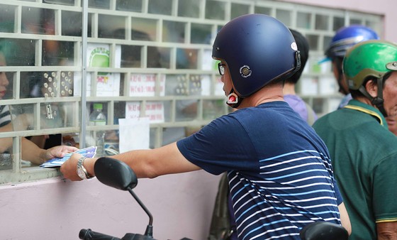 Vé xem trận giao hữu U22 Việt Nam - U22 UAE: 2 triệu đồng cho 1 tấm vé khán đài A ảnh 1