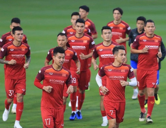 "Thợ săn bàn" nào cho đội tuyển Việt Nam ảnh 2