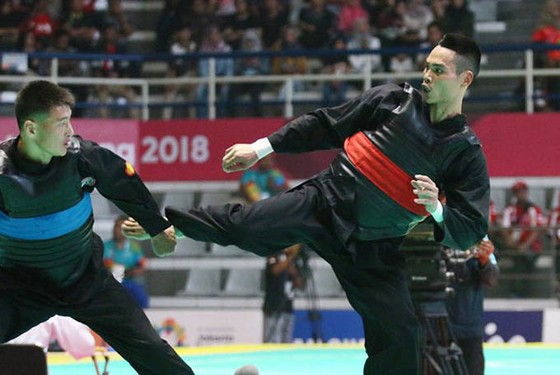 Những nhà vô địch làm… khán giả của SEA Games 30 ảnh 2