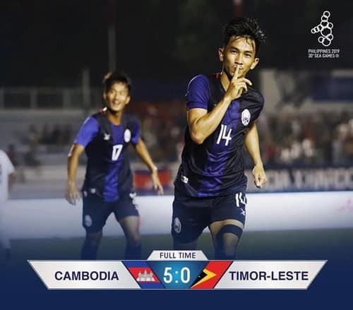 Campuchia thắng đậm Timor Leste để lên ngôi đầu bảng A ảnh 1