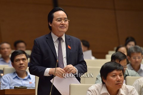 GAY CẤN: Tranh luận về trách nhiệm của Bộ trưởng trong dự thảo đuổi học HS-SV bán dâm ảnh 2