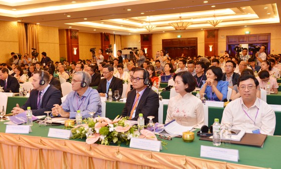 Cần chia sẻ cả thất bại trong quá trình khởi nghiệp ảnh 3