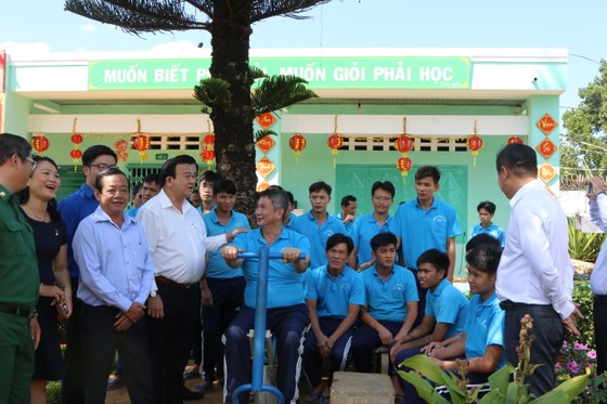 Đoàn lãnh đạo TPHCM chúc tết các cơ sở cai nghiện ma túy ảnh 1