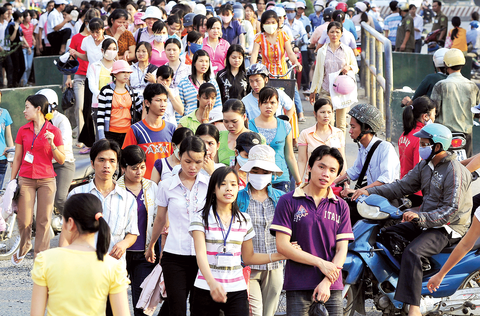 Vụ Công ty PouYuen cắt giảm gần 2.800 công nhân: Công nhân lãnh trợ cấp thôi việc trung bình 70 triệu đồng/người ảnh 2