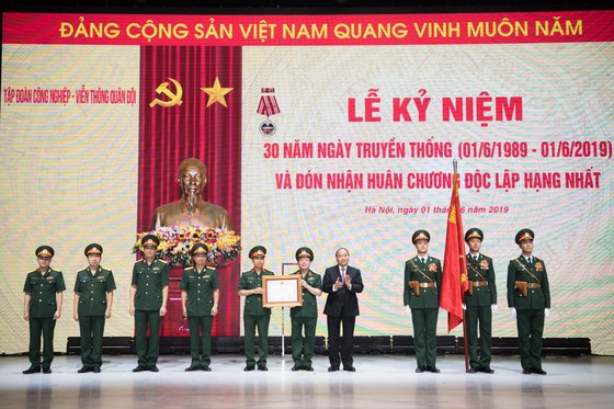 Trong 19 năm, Viettel tạo ra hơn 1,78 triệu tỷ đồng doanh thu với tỷ suất lợi nhuận 30-40% ảnh 1