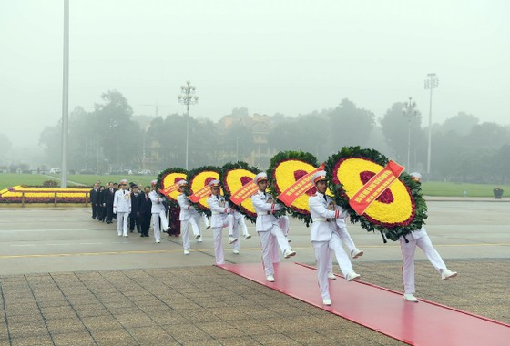 Mít tinh trọng thể kỷ niệm 90 năm Ngày thành lập Đảng Cộng sản Việt Nam ảnh 9