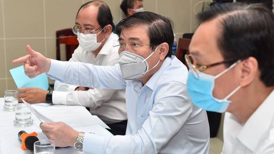 Không để thiếu khẩu trang, không để nhân viên y tế nhiễm bệnh ảnh 2