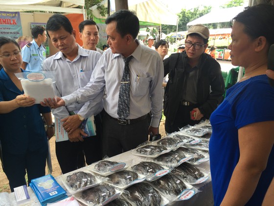 Chợ phiên nông sản lần 6 ảnh 2