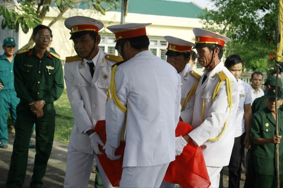 Quảng Ngãi: Cải táng 5 hài cốt liệt sĩ đặc công ảnh 2