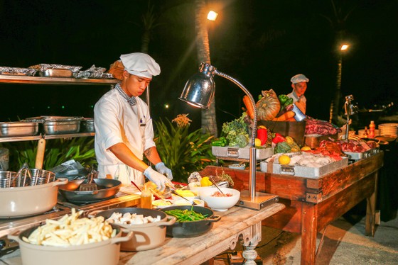 Đón Giáng sinh và Năm mới tại 'Khu nghỉ dưỡng và spa sang trọng hàng đầu thế giới' tại Phú Quốc ảnh 6