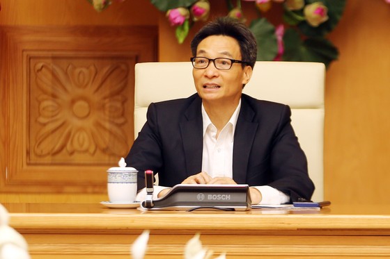 Phó Thủ tướng Vũ Đức Đam phát biểu chỉ đạo tại cuộc họp sáng 28-2-2020 . Ảnh: VGP