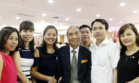 Thầy giáo Nguyễn Ngọc Ký: Tâm huyết trao đời ảnh 1